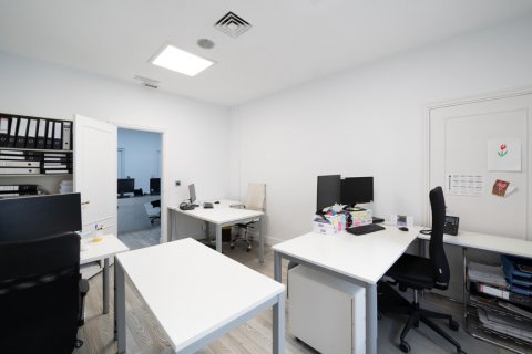 Apartamento en venta Madrid, España 7 dormitorios, 310 m2 No. 119774 - foto 22