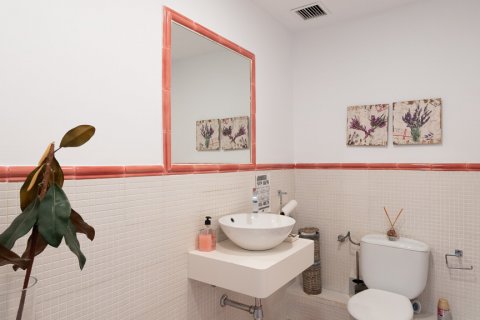 Apartamento en venta Madrid, España 7 dormitorios, 310 m2 No. 119774 - foto 19