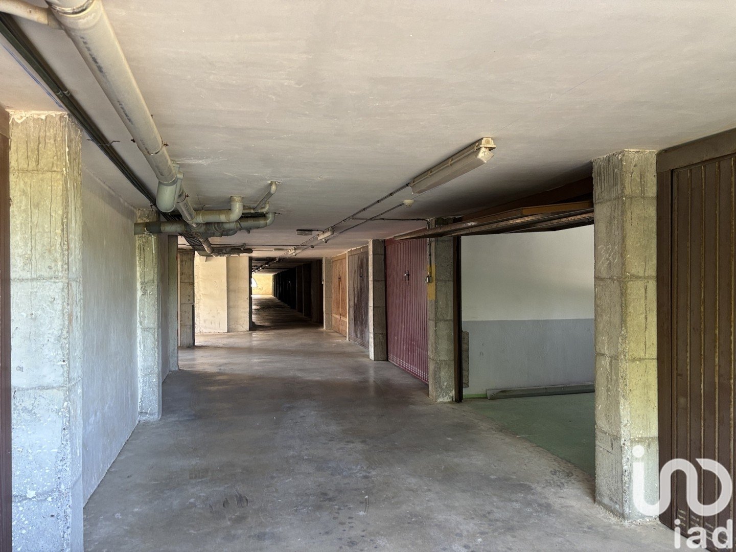 Parking à Empuriabrava, Girona, Espagne 26 m2 No. 185871