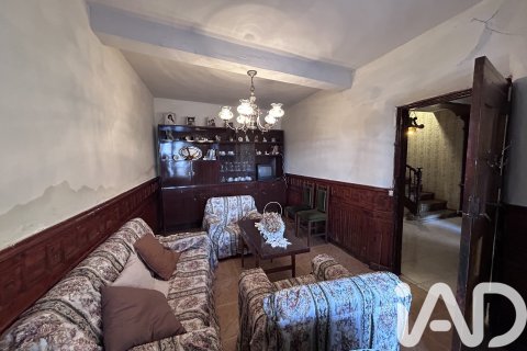 Talo myytävänä Villamanan, Leon, Espanja, 5 makuuhuonetta, 481 m2 No. 185872 - kuva 2