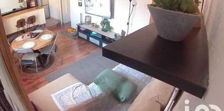 Apartment in Mollerussa, Lleida, Spain 3 bedrooms, 87 sq.m. No. 185876