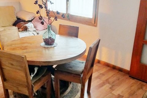 Apartment for sale in Mollerussa, Lleida, Spain 3 bedrooms, 87 sq.m. No. 185876 - photo 3