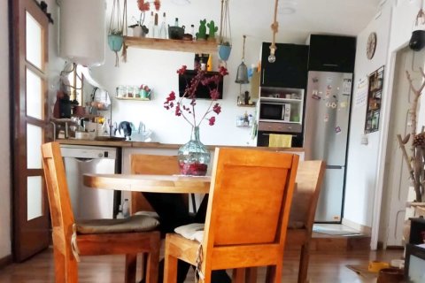 Apartment for sale in Mollerussa, Lleida, Spain 3 bedrooms, 87 sq.m. No. 185876 - photo 4