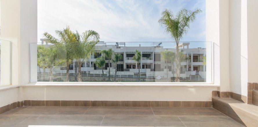 Bungalow i Los Balcones, Alicante, Spanien 3 sovrum, 70 kvm. Nr. 190983