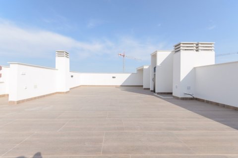 Bungalow till salu i Los Balcones, Alicante, Spanien 3 sovrum, 70 kvm. Nr. 190983 - foto 28