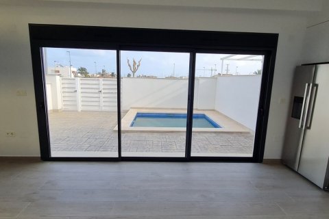 Villa à vendre à Los Dolses, Alicante, Espagne, 3 chambres, 97 m2 No. 142578 - photo 8