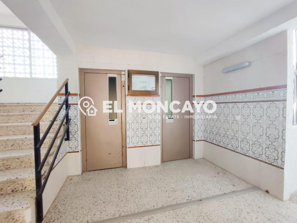 Apartment in Guardamar del Segura, Alicante, Spain 2 bedrooms, 36 sq.m. No. 183819