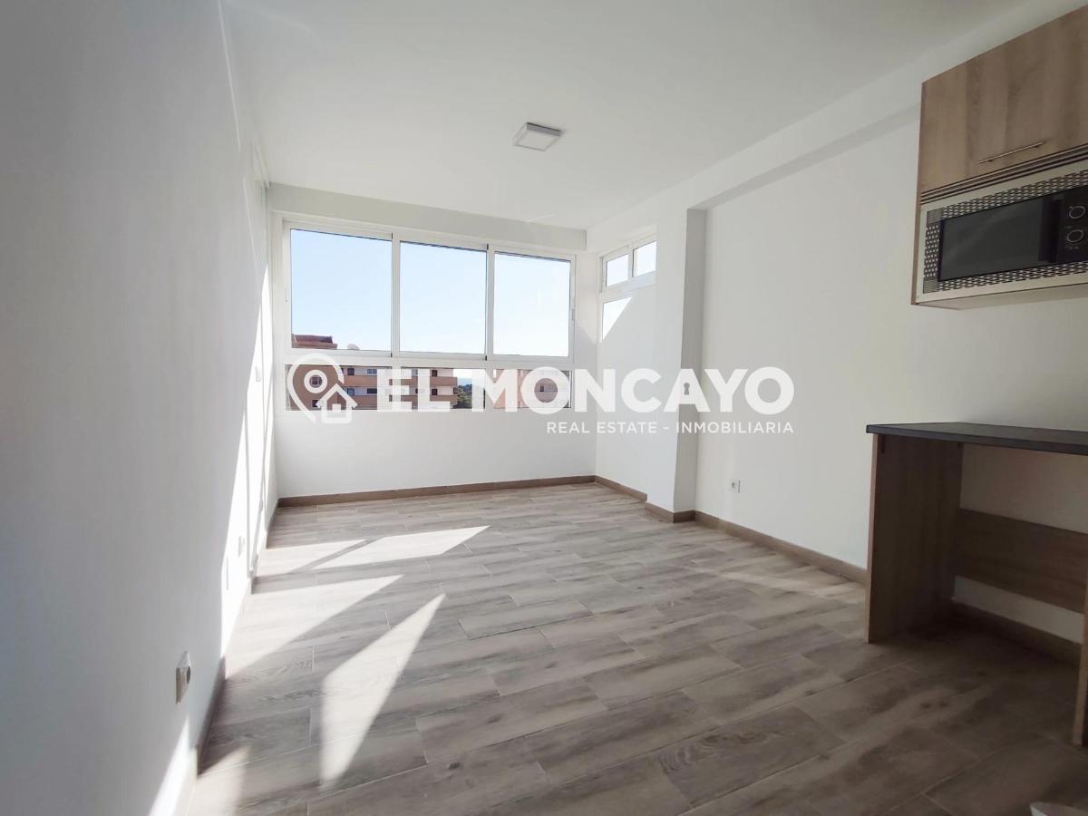 Apartment in Guardamar del Segura, Alicante, Spain 2 bedrooms, 36 sq.m. No. 183819