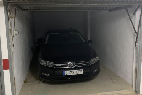 Garaje en venta en La Manga del Mar Menor, Murcia, España 17 m2 No. 183823 - foto 4