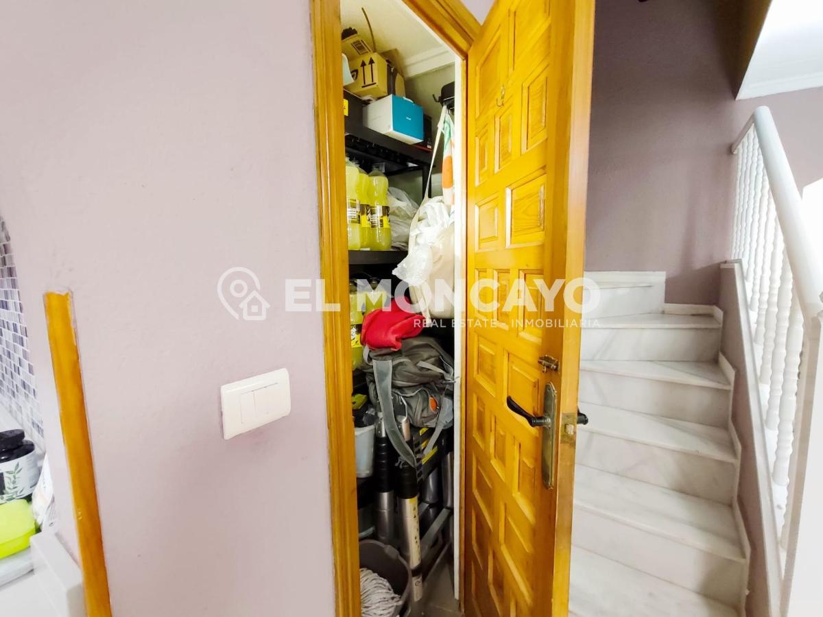 House in Guardamar del Segura, Alicante, Spain 2 bedrooms, 62 sq.m. No. 183820