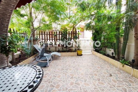 House in Guardamar del Segura, Alicante, Spain 2 bedrooms, 62 sq.m. No. 183820