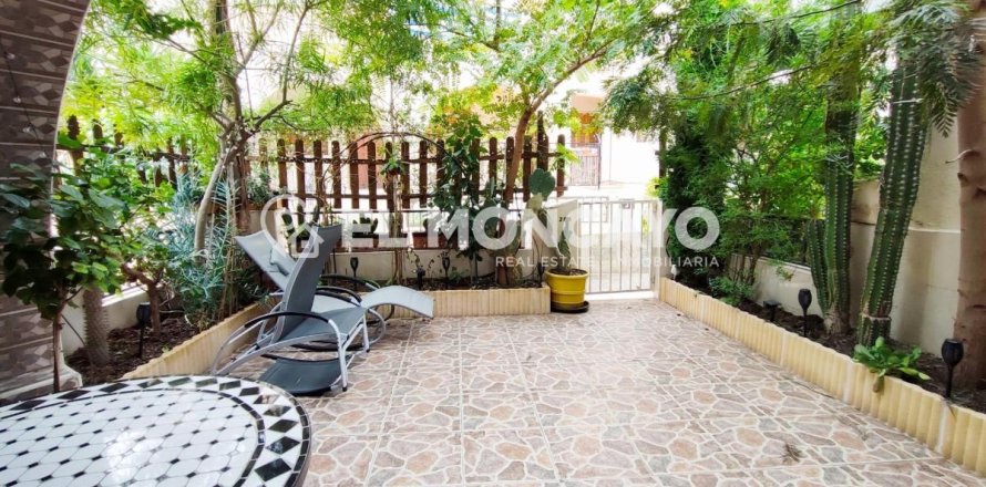 House in Guardamar del Segura, Alicante, Spanien 2 Schlafzimmer, 62 m2 Nr. 183820