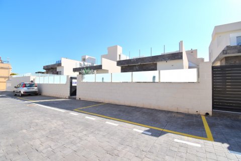 Villa for sale Alicante, Spain 3 bedrooms, 83 sq.m. No. 115849 - photo 17