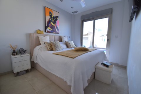 Villa for sale Alicante, Spain 3 bedrooms, 83 sq.m. No. 115849 - photo 8