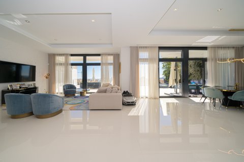 Villa for sale Finestrat, Alicante, Spain 5 bedrooms, 635 sq.m. No. 115844 - photo 10