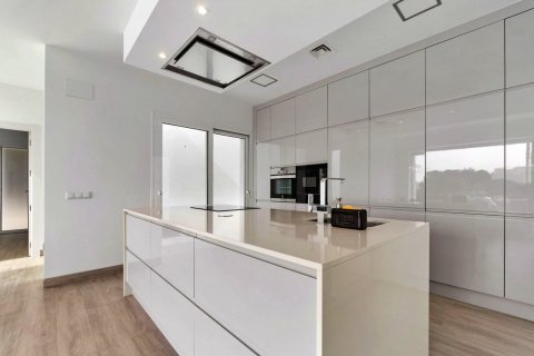 Villa till salu i Pinar De Campoverde, Alicante, Spanien 3 sovrum, 134 kvm. Nr. 143653 - foto 7