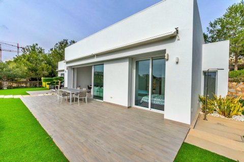 Villa till salu i Pinar De Campoverde, Alicante, Spanien 3 sovrum, 134 kvm. Nr. 143653 - foto 15