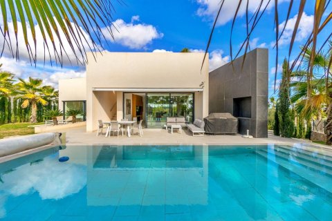 Villa till salu i Pinar De Campoverde, Alicante, Spanien 3 sovrum, 246 kvm. Nr. 143655 - foto 1