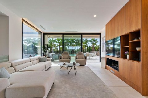 Villa till salu i Pinar De Campoverde, Alicante, Spanien 3 sovrum, 246 kvm. Nr. 143655 - foto 4