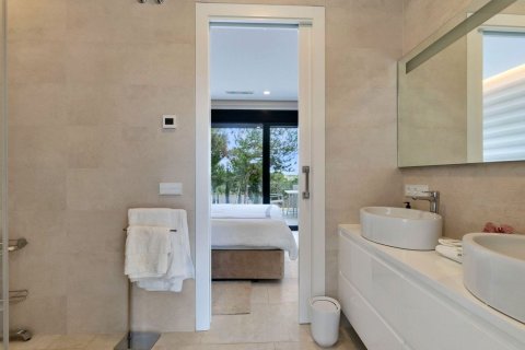 Villa till salu i Pinar De Campoverde, Alicante, Spanien 3 sovrum, 246 kvm. Nr. 143655 - foto 18