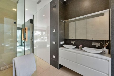 Villa till salu i Pinar De Campoverde, Alicante, Spanien 3 sovrum, 246 kvm. Nr. 143655 - foto 8