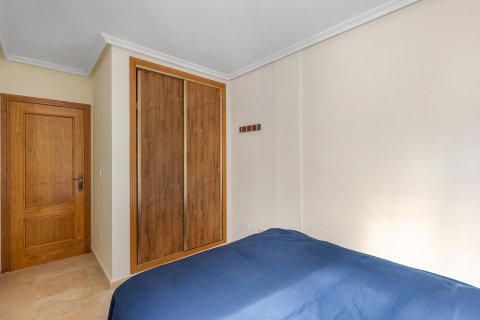 Villa till salu i Cabo Roig, Alicante, Spanien 3 sovrum, 102 kvm. Nr. 143652 - foto 17