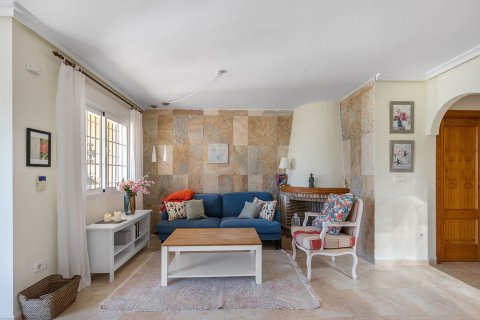 Villa till salu i Cabo Roig, Alicante, Spanien 3 sovrum, 102 kvm. Nr. 143652 - foto 12