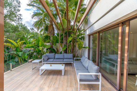 Villa till salu i Pinar De Campoverde, Alicante, Spanien 4 sovrum, 173 kvm. Nr. 143656 - foto 27