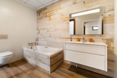 Villa till salu i Pinar De Campoverde, Alicante, Spanien 4 sovrum, 173 kvm. Nr. 143656 - foto 18