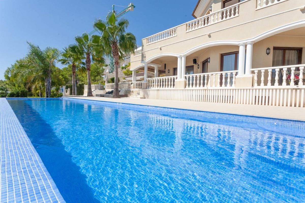 Villa en Calpe, Alicante, España 5 dormitorios, 670 m2 No. 80593