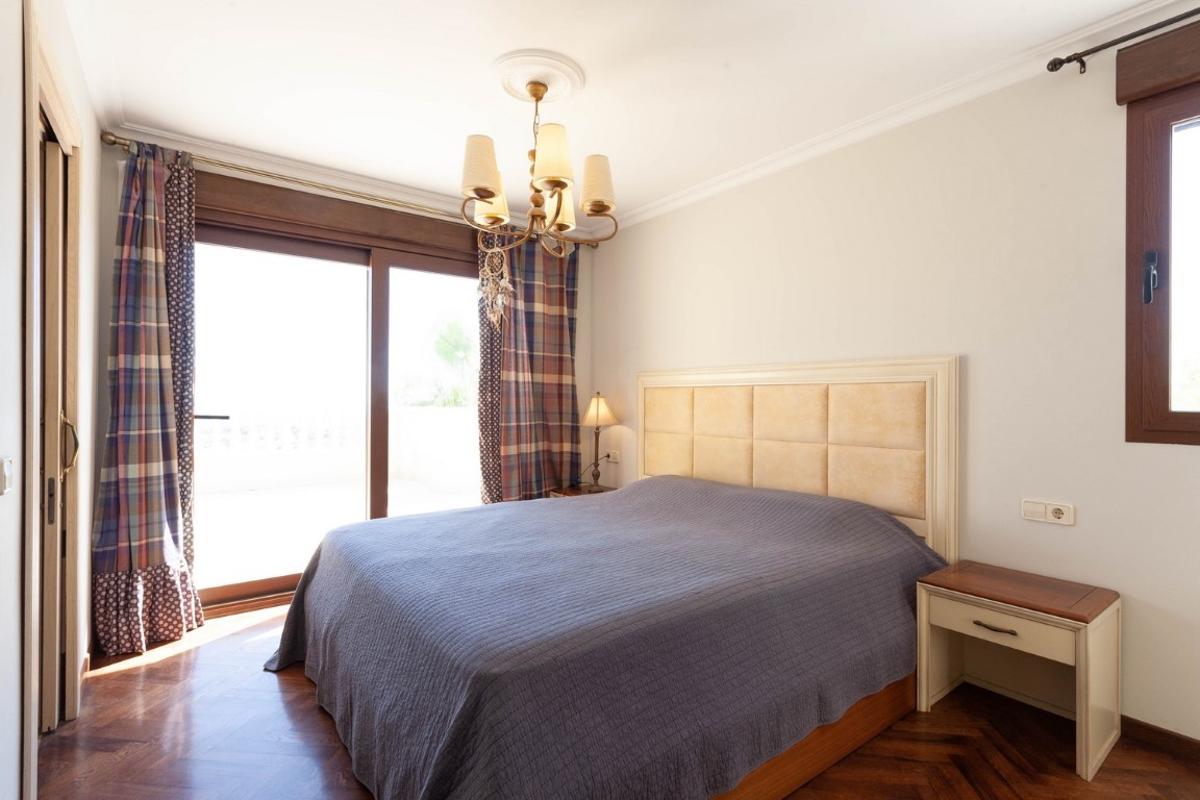 Villa en Calpe, Alicante, España 5 dormitorios, 670 m2 No. 80593