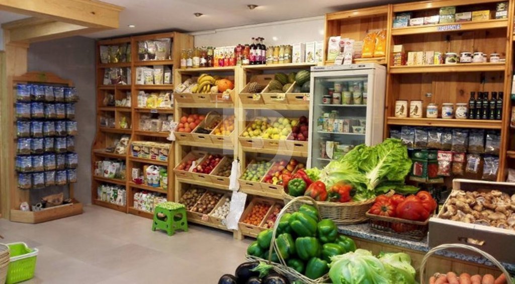 Commercial property à Ciutat Vella, Barcelona, Espagne 755 m2 No. 155112