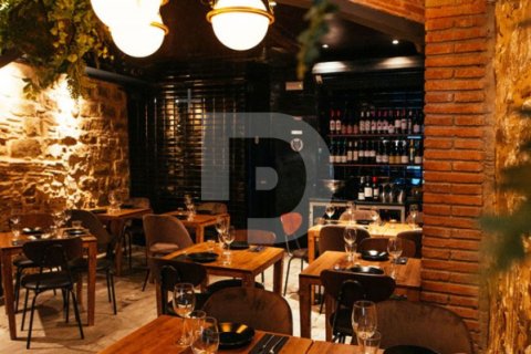 Cafe / restaurant à vendre à Gracia, Barcelona, Espagne, 93 m2 No. 155113 - photo 2
