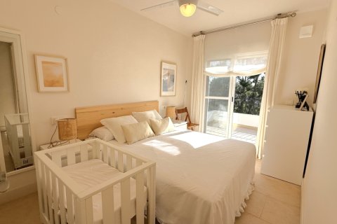 Radhus till salu Alicante, Spanien 3 sovrum, 95 kvm. Nr. 139136 - foto 13