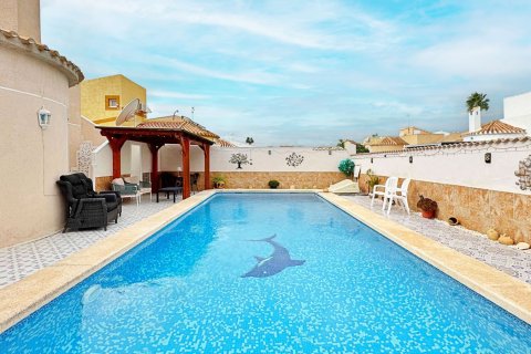 Villa till salu Alicante, Spanien 3 sovrum, 75 kvm. Nr. 139137 - foto 3