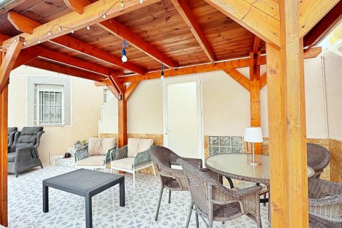 Villa till salu Alicante, Spanien 3 sovrum, 75 kvm. Nr. 139137 - foto 6