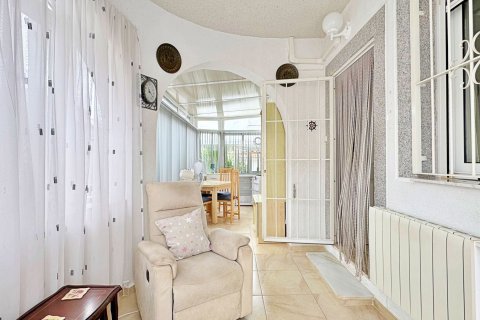 Villa till salu Alicante, Spanien 3 sovrum, 75 kvm. Nr. 139137 - foto 8