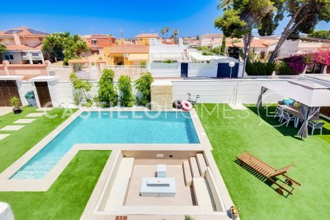 Villa for sale Torrevieja, Alicante, Spain 5 bedrooms, 273 sq.m. No. 139132 - photo 8