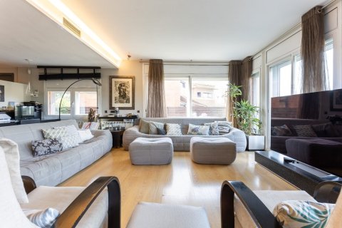 Продажа дома в Сан-Кугат-дель-Вальес, Барселона, Испания 6 спален,  №140897 - фото 9