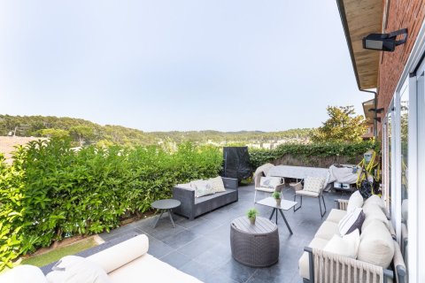 Продажа дома в Сан-Кугат-дель-Вальес, Барселона, Испания 6 спален,  №140897 - фото 3