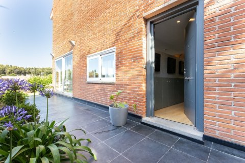 Продажа дома в Сан-Кугат-дель-Вальес, Барселона, Испания 6 спален,  №140897 - фото 7