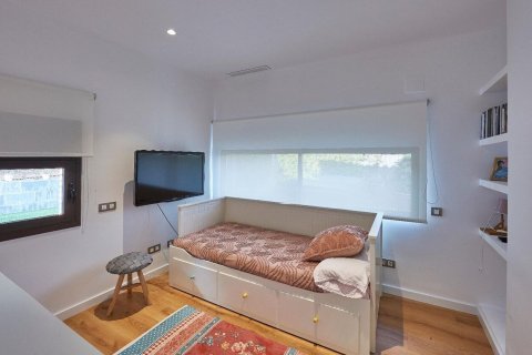 Сasa en venta en Sant Vicenc De Montalt, Barcelona, España 5 dormitorios, No. 140892 - foto 12