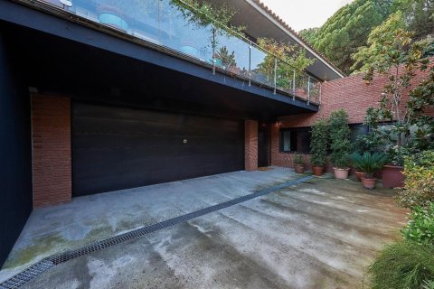 Сasa en venta en Sant Vicenc De Montalt, Barcelona, España 5 dormitorios, No. 140892 - foto 20