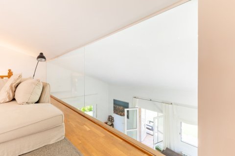 Сasa en venta en Sant Cugat del Vallès, Barcelona, España 4 dormitorios, No. 140896 - foto 19