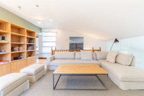 Сasa en venta en Sant Cugat del Vallès, Barcelona, España 4 dormitorios, No. 140896 - foto 18