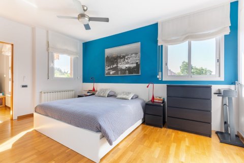 Сasa en venta en Sant Cugat del Vallès, Barcelona, España 4 dormitorios, No. 140896 - foto 22