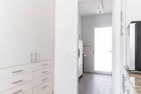 Сasa en venta en Sant Cugat del Vallès, Barcelona, España 4 dormitorios, No. 140896 - foto 11