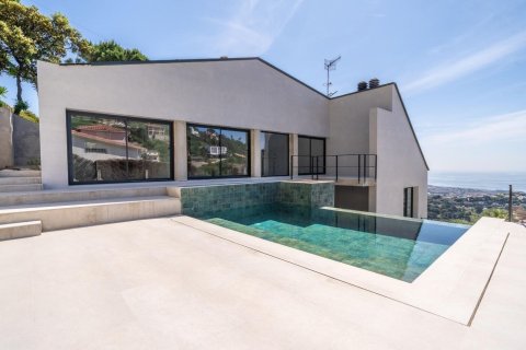 Сasa en venta en Alella, Barcelona, España 5 dormitorios, No. 140894 - foto 29