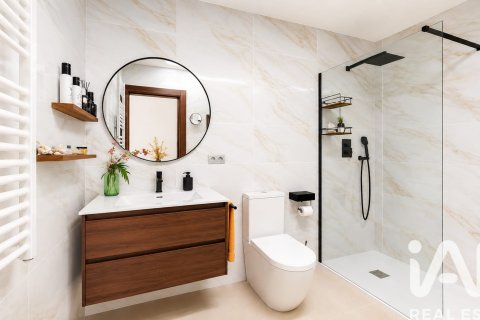 Apartamento en venta en Salou, Tarragona, España 3 dormitorios, 148 m2 No. 172219 - foto 10