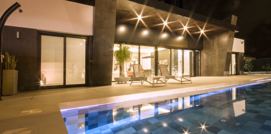 Villa in Ciudad Quesada, Alicante, Spanien 5 Schlafzimmer, 290 m2 Nr. 191053
